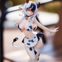 Milk Girls Black and White Ver.