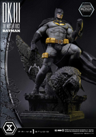 Batman Dark Knight III The Master Race (Comics) Batman Black Version