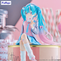 Hatsune Miku Noodle Stopper Figure "Love Blazer"