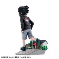 G.E.M. Naruto Sasuke Uchiha Go! (with gift)