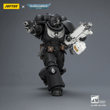 WARHAMMER Iron Hands Intercessor with Bolt Rifle, Bolt Pistol and Chainsword