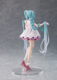 Hatsune Miku Wonderland Figure Rapunzel
