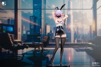 Luna Bunny Girl 1/4 Scale Figure