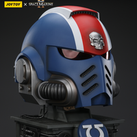 WARHAMMER Ultramarines Lieutenant Titus' MKX Helmet & Display Stand