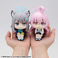 Lookup Shiroko & Hoshino (with gift)