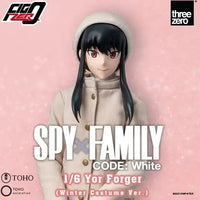 SPY×FAMILY CODE: White FigZero 1/6 Yor Forger (Winter Costume Ver.)