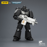 WARHAMMER Iron Hands Intercessor with Bolt Rifle, Bolt Pistol and Chainsword