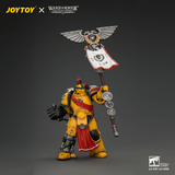 WARHAMMER Imperial Fists Herald Consul with Standard and Bolt Pistol