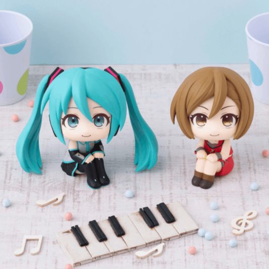 Lookup Hatsune Miku & MEIKO (with gift)