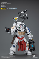 WARHAMMER Ultramarines Apothecary Biologis