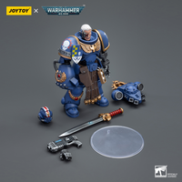 WARHAMMER 40K Ultramarines Lieutenant with Power Fist