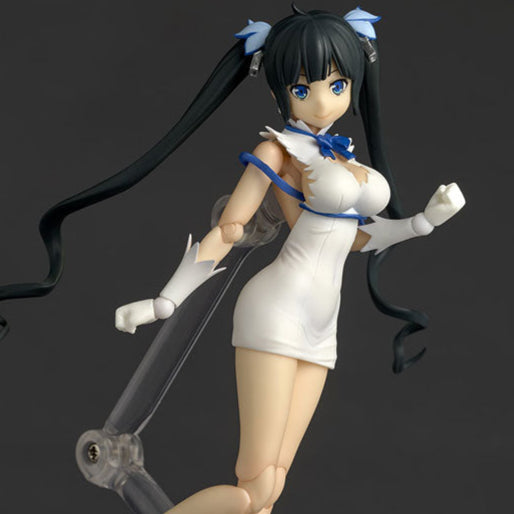 Revoltech Is It Wrong to Try to Pick Up Girls in a Dungeon Hestia