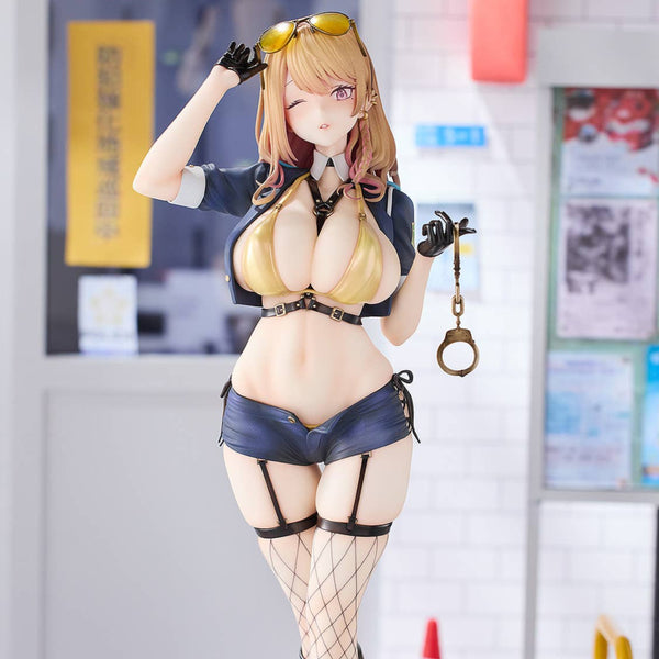 Gal Policewoman Alisa Takanashi Illustrated by Renge
