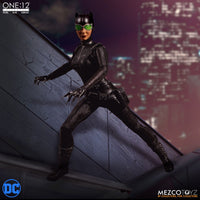 Mezco One:12 Catwoman