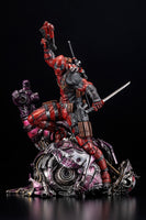 Marvel Universe Deadpool Fine Art Statute Signature Series