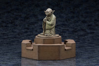 Star Wars: The Empire Strikes Back Yoda Fountain Limited Edition Statue