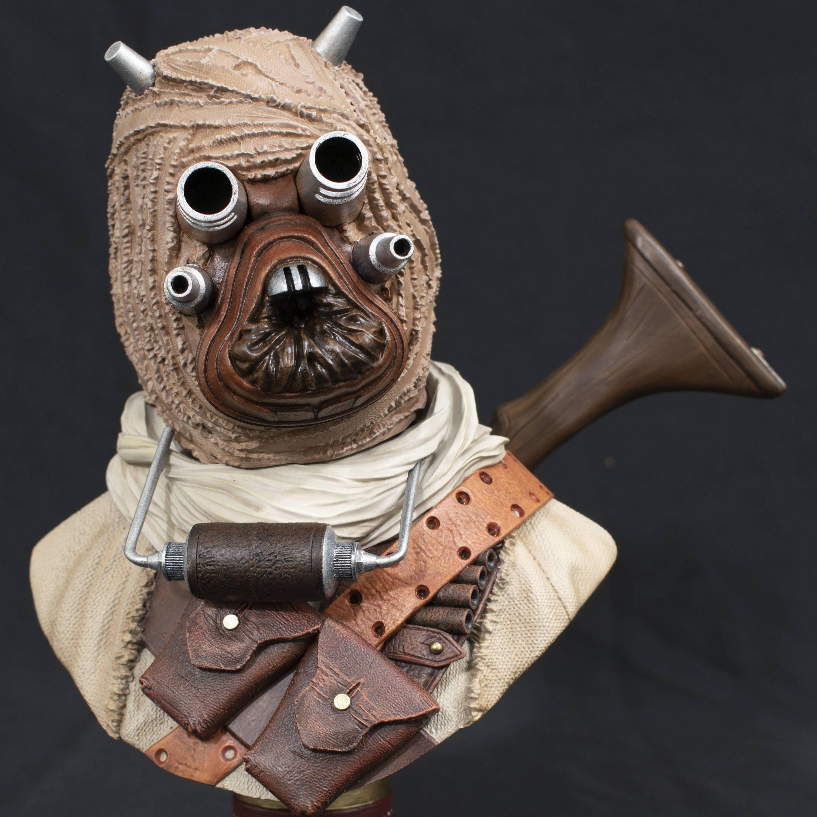 その他 TUSKEN RAIDER BUST STAR WARS New Star Wars' Tusken Raider Prop Replica Bust from Regal