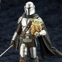 MANDALORIAN & GROGU with Beskar Staff ARTFX+ STATUE