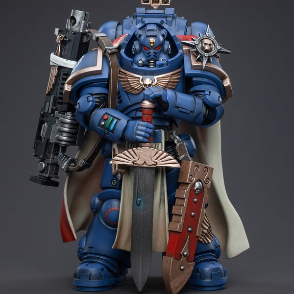 WARHAMMER 40K Ultramarines Captain with Master-crafted Heavy Bolt Rifle