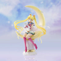 Super Sailor Moon -Bright Moon & Legendary Silver Crystal- "Pretty Guardian Sailor Moon Eternal Moon" Figuarts Zero chouette